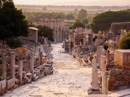 Historical Significance of Efes Antik Kenti