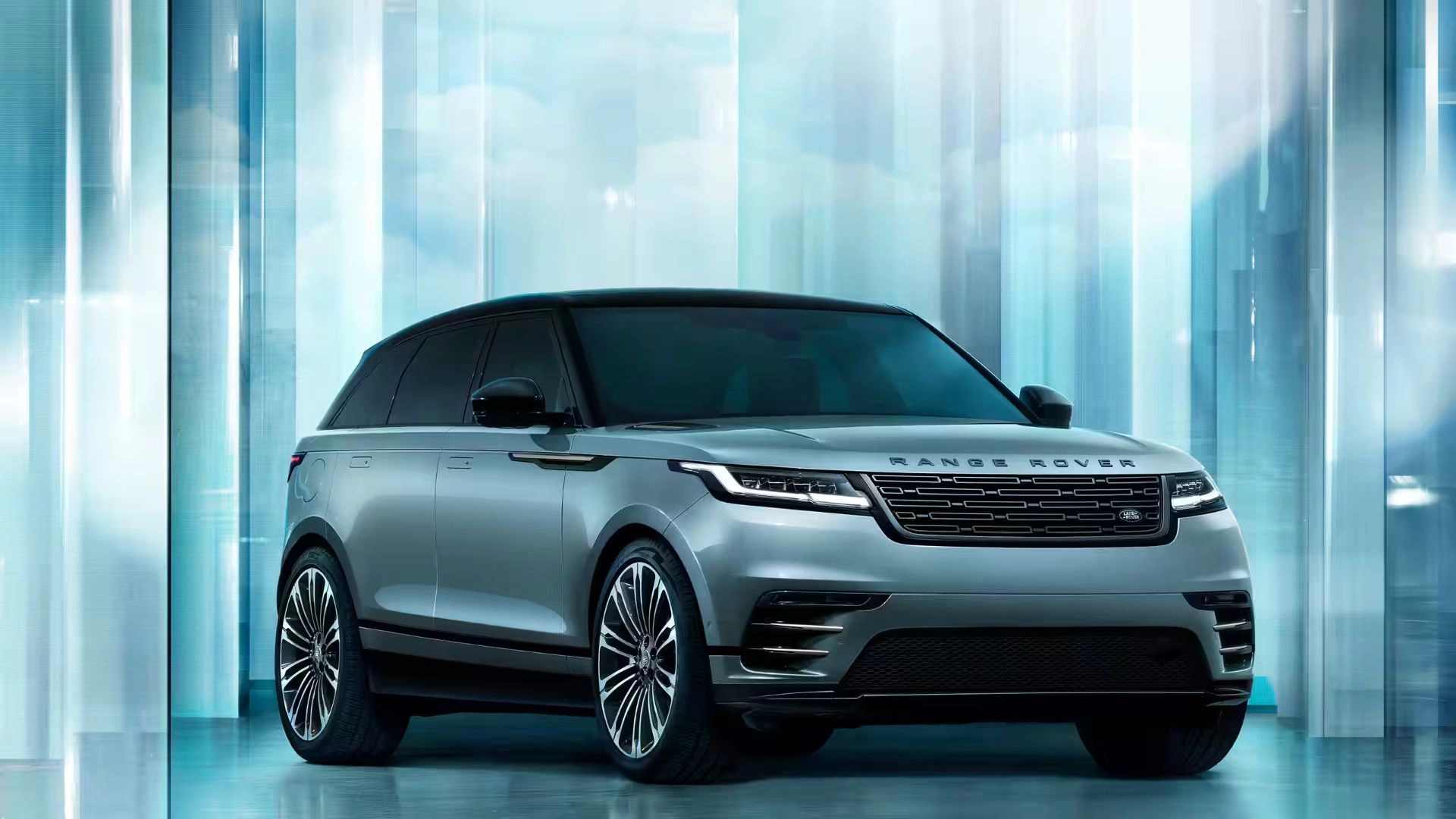 New Models and Features in the 2023 Land Rover Lineup