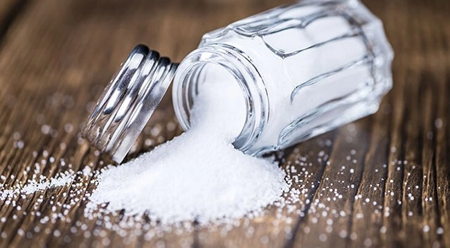 Alternative Seasonings and Flavorings to Replace Salt